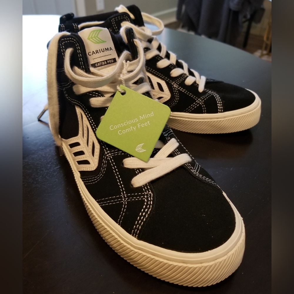 🚫NOT FOR SALE🚫 🖤 Cariuma 🖤 Catiba Pro Hi Top Sneaker